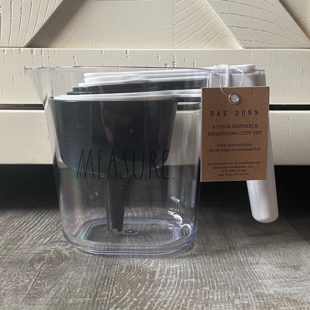 Rae Dunn 9 piece measuring cups